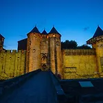 Confort ! Climatisation, Calme, Piscine, Parking Gratuit, Terrasse, Wifi * Carcassonne