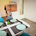 Apartment Confort ! Climatisation, Calme, Piscine, Parking Gratuit, Terrasse, Wifi Carcassonne