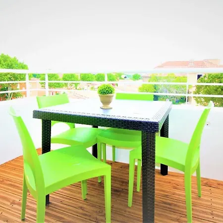 Confort ! Climatisation, Calme, Piscine, Parking Gratuit, Terrasse, Wifi Apartmán
