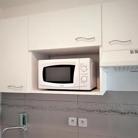 Confort ! Climatisation, Calme, Piscine, Parking Gratuit, Terrasse, Wifi * Carcassonne